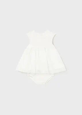 1825 - Dress for newborn girl - Cream