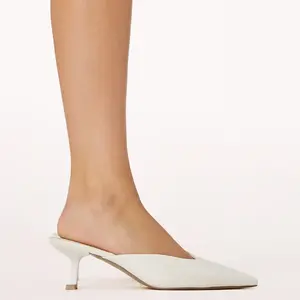 Angelina Heel