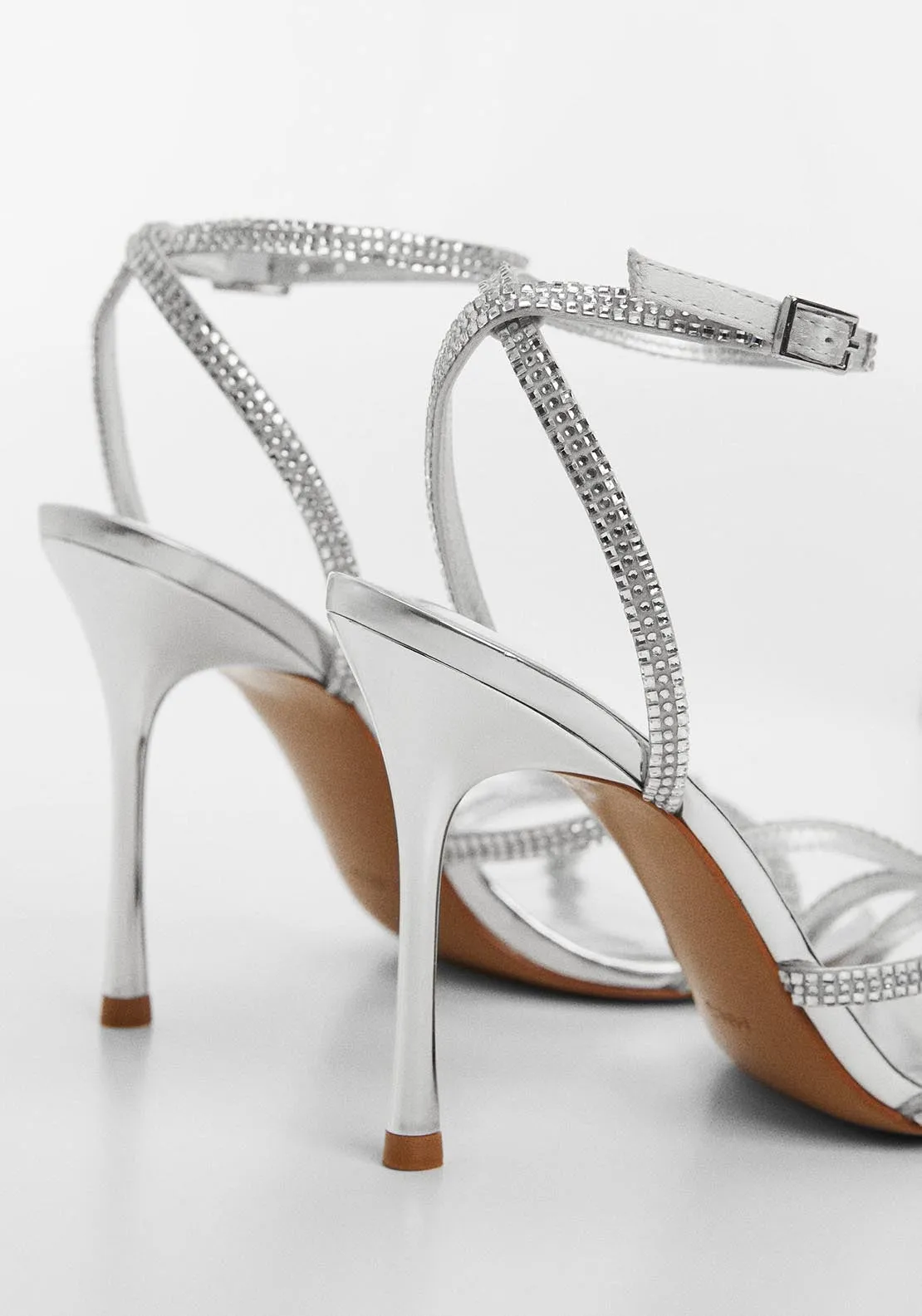 Strap rhinestone sandals