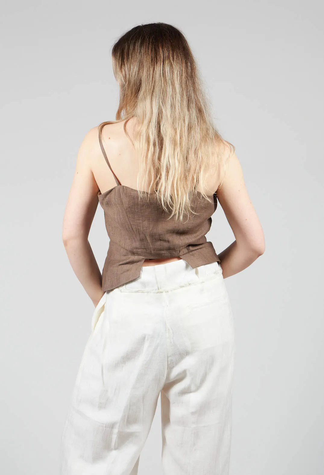 Top Vest Peressuti in Pecan