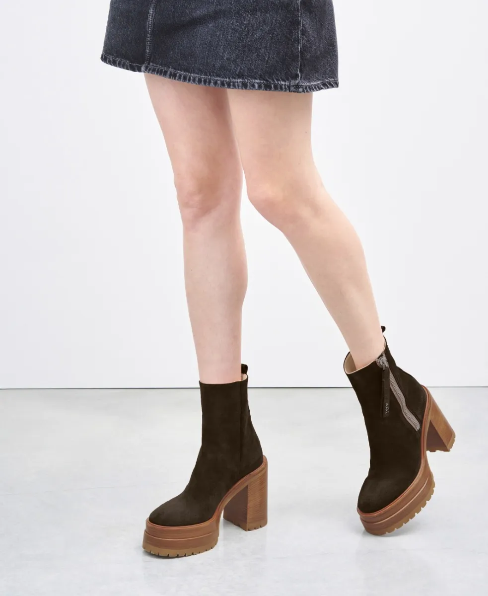 Tora Ankle boot with zipper and platform